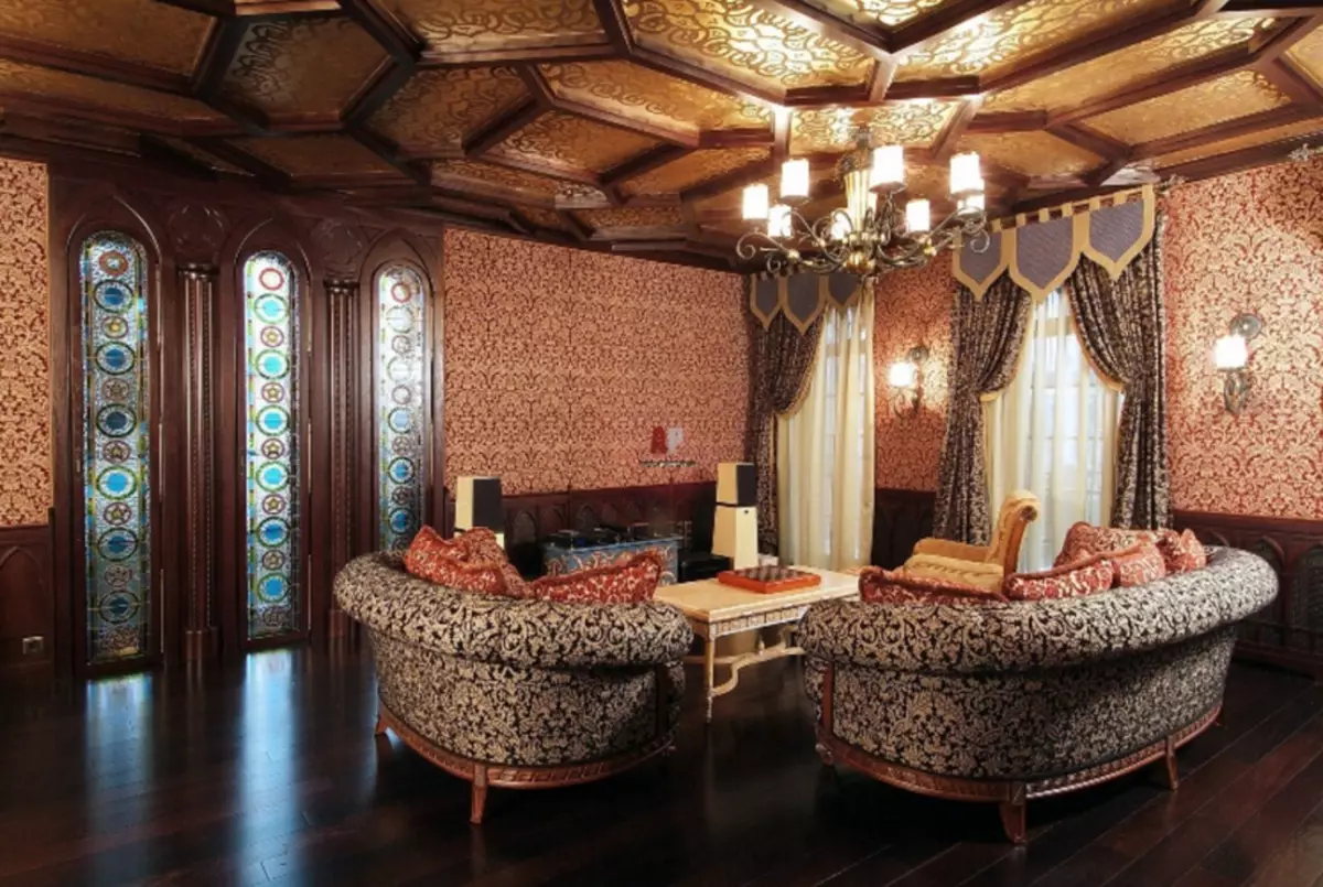 Painting in the interior of the Arab style