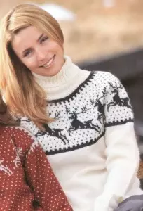 Džemperis ar briežu adāmadatām ar shēmu fotogrāfijām