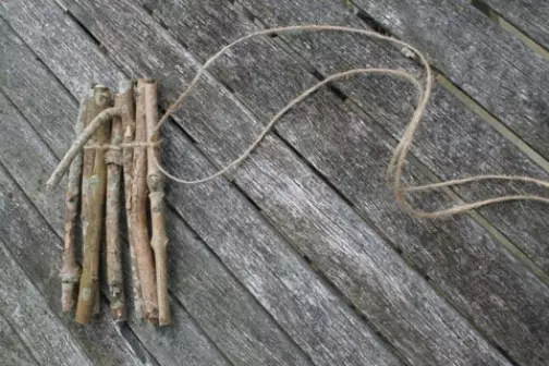 What can be made of glass cans: candlestick and vase with their own hands