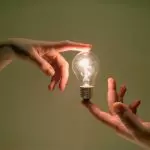 [Lag hjemme] Hvordan lage en stilig lampe med egne hender?