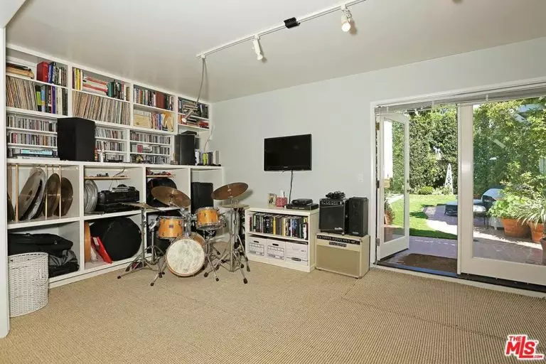 House Selena Gomez [Ringkesan Eksterior lan interior]