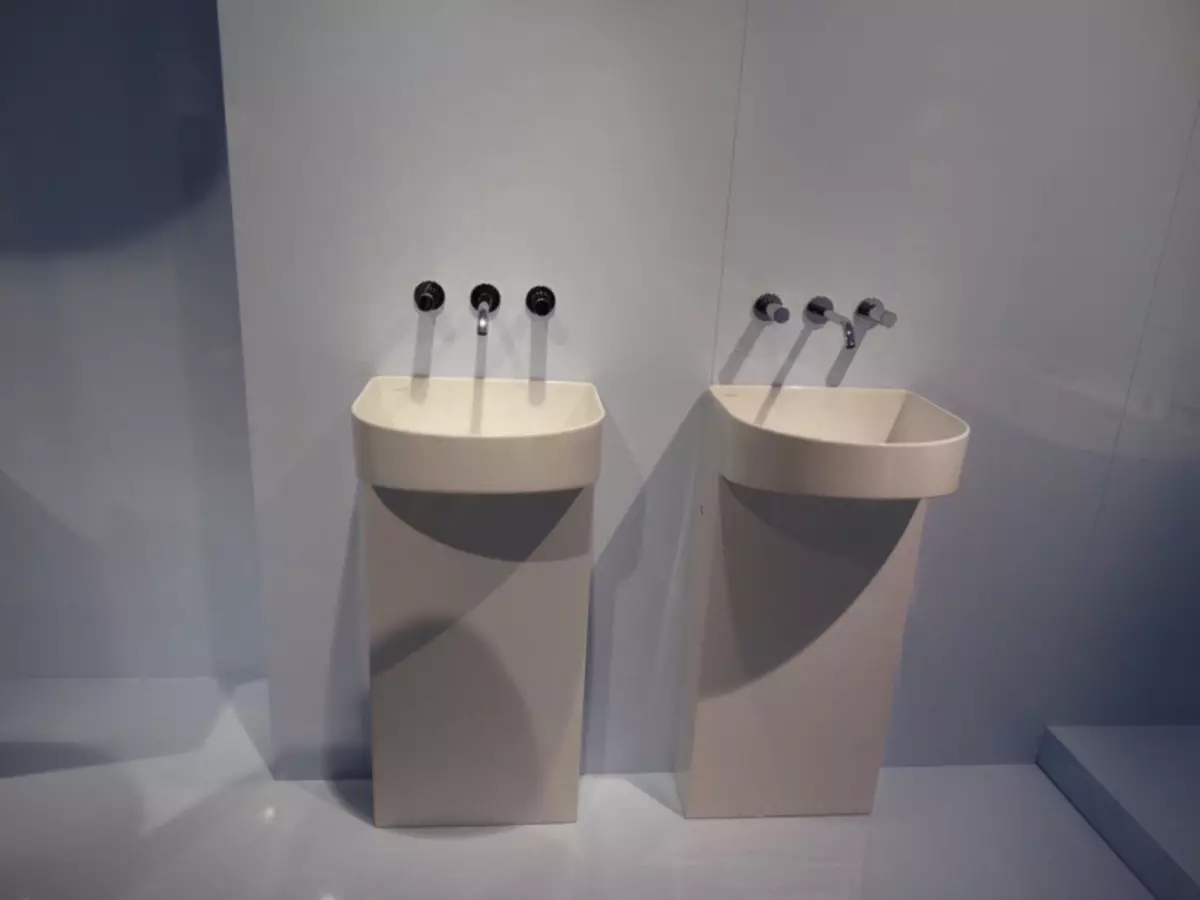 Нов водопровод - 2019: смесители, мивки и тоалетни на невероятен дизайн