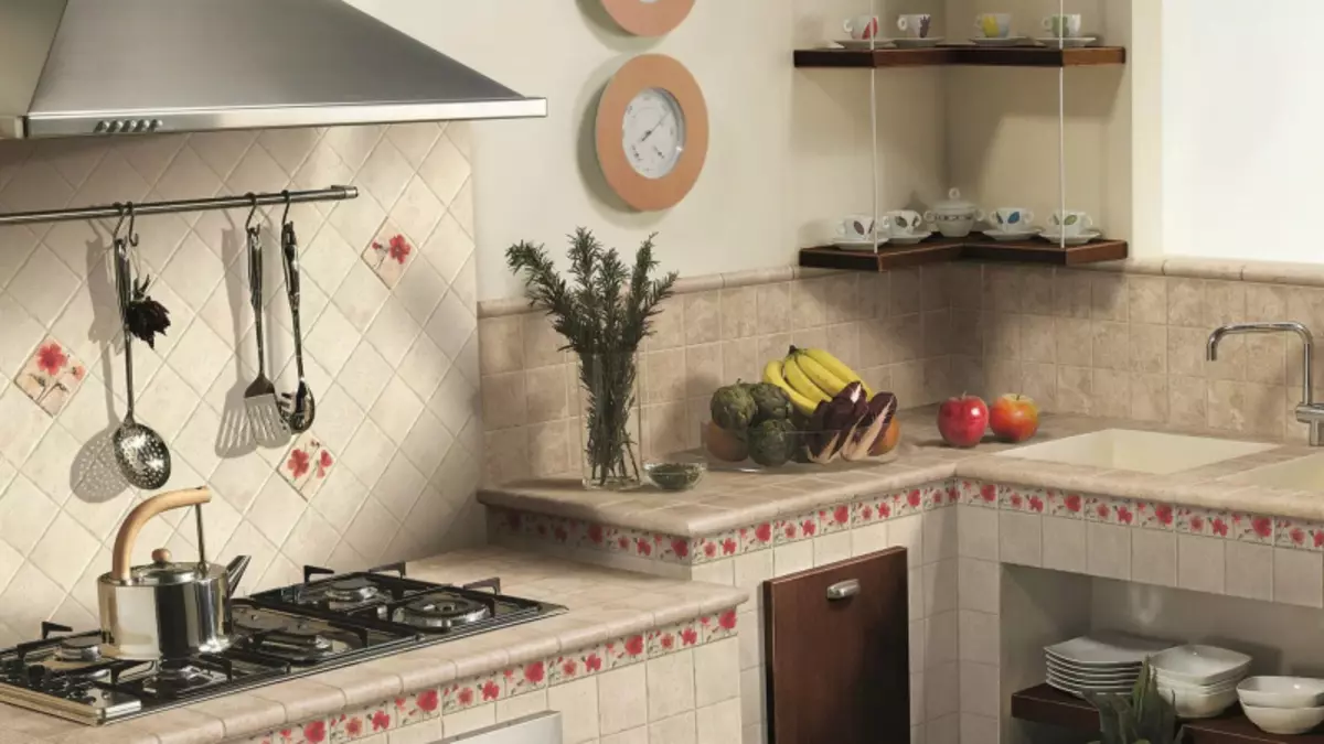 Камбінаваныя шпалеры для кухні ў інтэр'еры: 35 фота удалых спалучэнняў