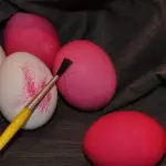 تکنیک تخم مرغ عید پاک دکوپگ: کار با سنجاب تخم مرغ