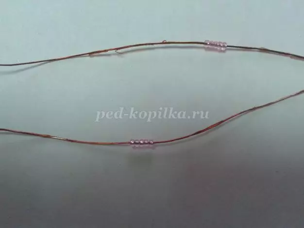 Rose nke beads na ụdị Greek maka ndị mbido na vidiyo na vidiyo