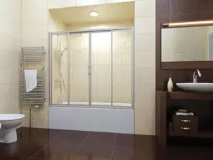 Izvēlieties bīdāmo ekrānu vannas istabai