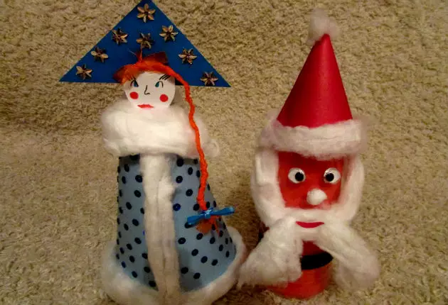 Santa Claus og Snow Maiden gera það sjálfur