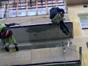 Зајакнување на балкон Плоча