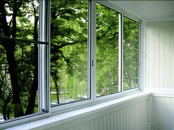 Déi perfekt Léisung fir de moderner Raum. Aluminium Windows