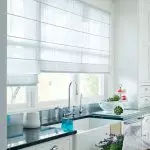 Cortinas de rolo para fiestras de plástico: selección e instalación