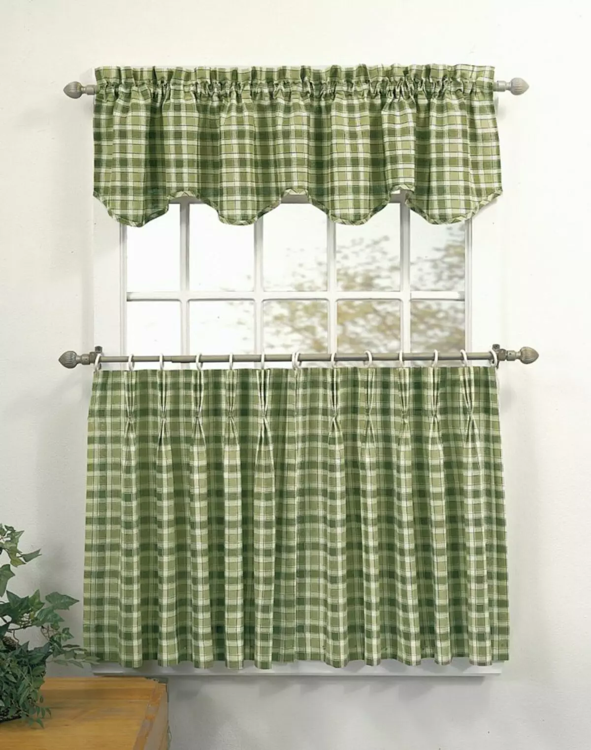Checkered curtain