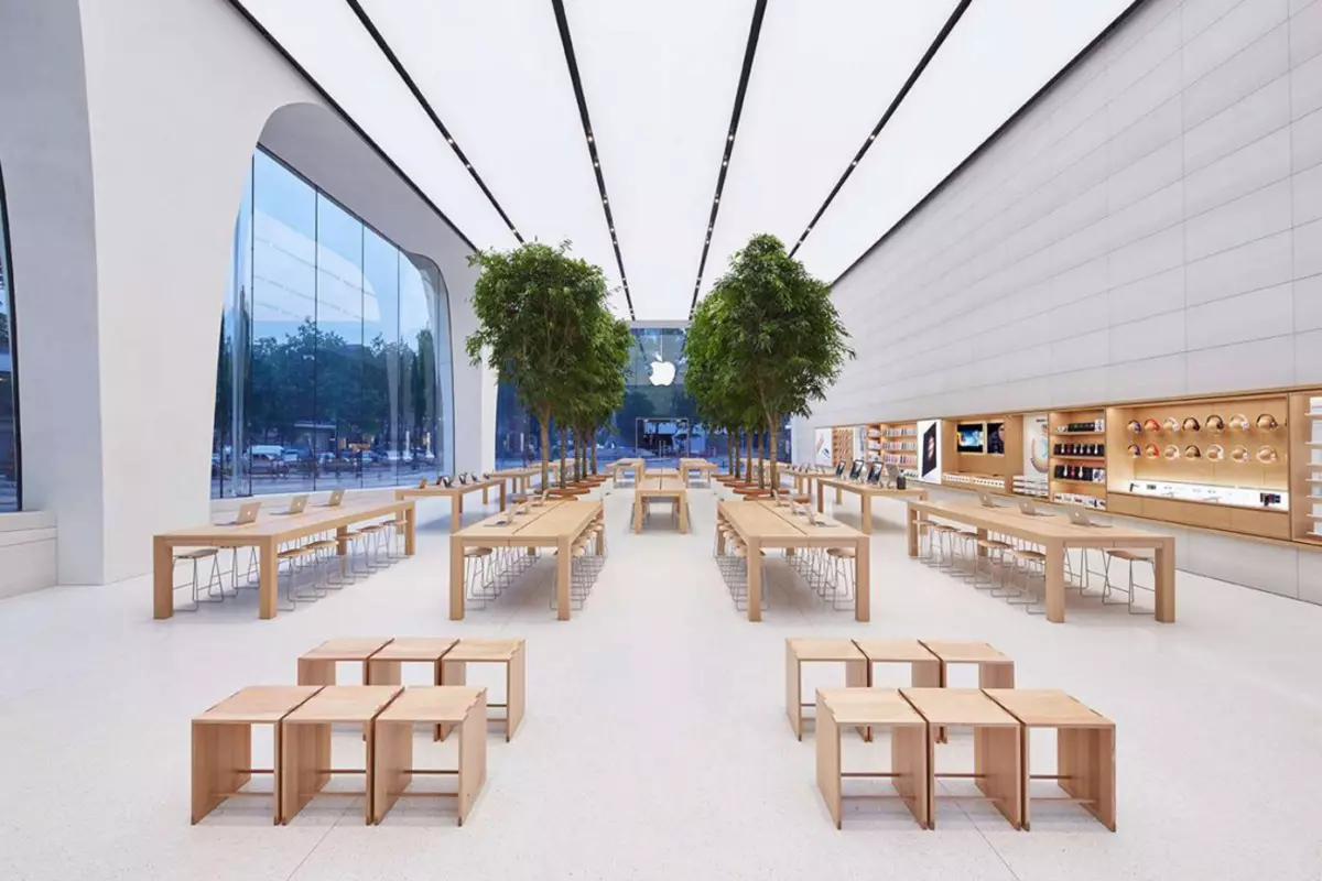 Apple Park: Yleiskatsaus minimaalisesta toimistosta maailmassa