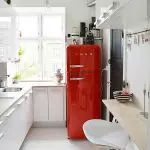 Tủ lạnh màu đỏ