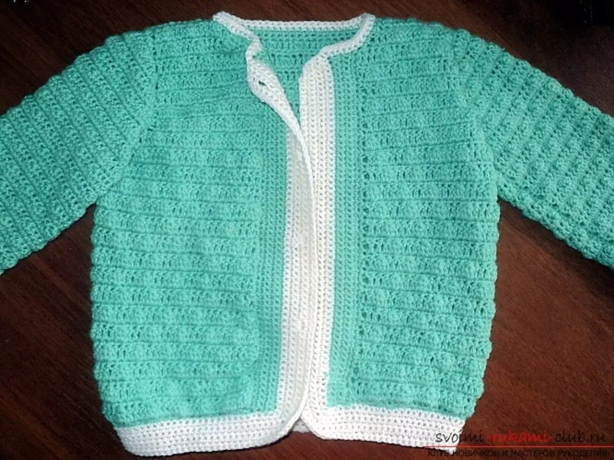 Crochet Sweats Sweaters con esquemas e descricións para principiantes: aprender a facer túnicas de mulleres con fotos e video