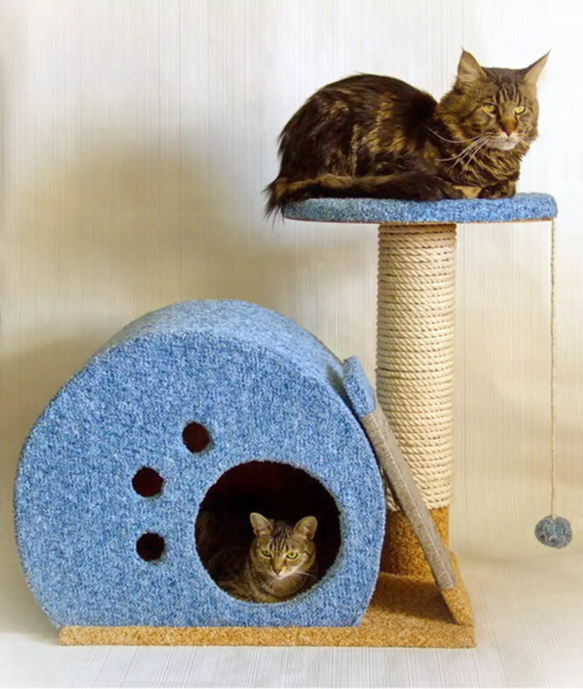 Gaming House for Cats With Kogtechochka Doe het zelf