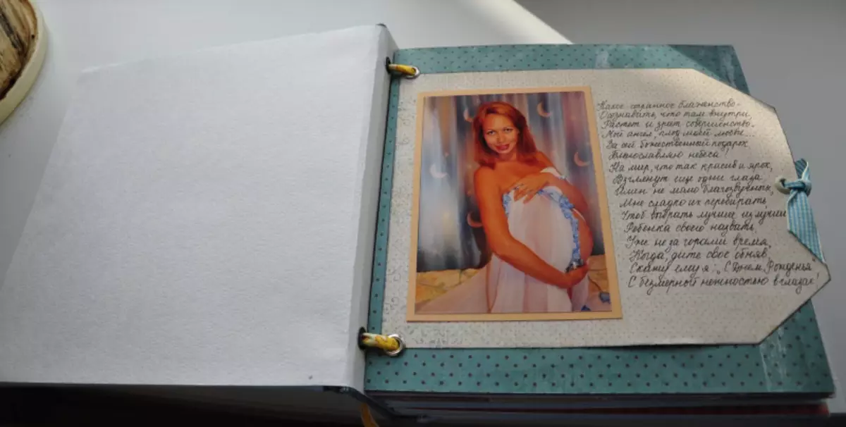 Fotoalbum vir pasgeborenes: Scrapbooking Master Class met foto