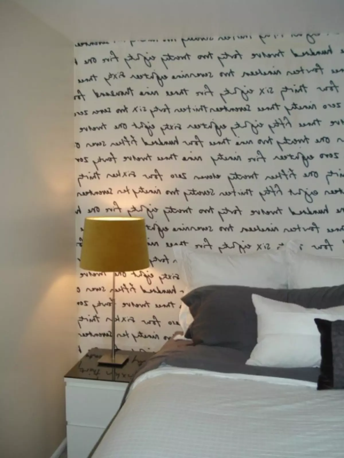 30 cara untuk menghiasi dinding di rumah: Idea mudah untuk hiasan yang selesa dari apartmen (38 foto)