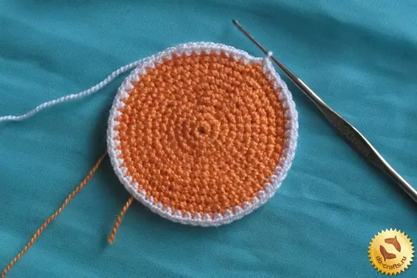 Πώς να δέσετε ένα Circle Crochet για αρχάριους: Ένα κύκλωμα του κόμμεου βήμα προς βήμα με βίντεο και φωτογραφίες