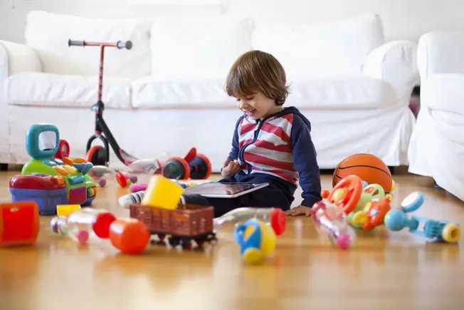 Pirmasis greiderio žaislų organizavimas: kaip ne išsiblaškęs pamokų?