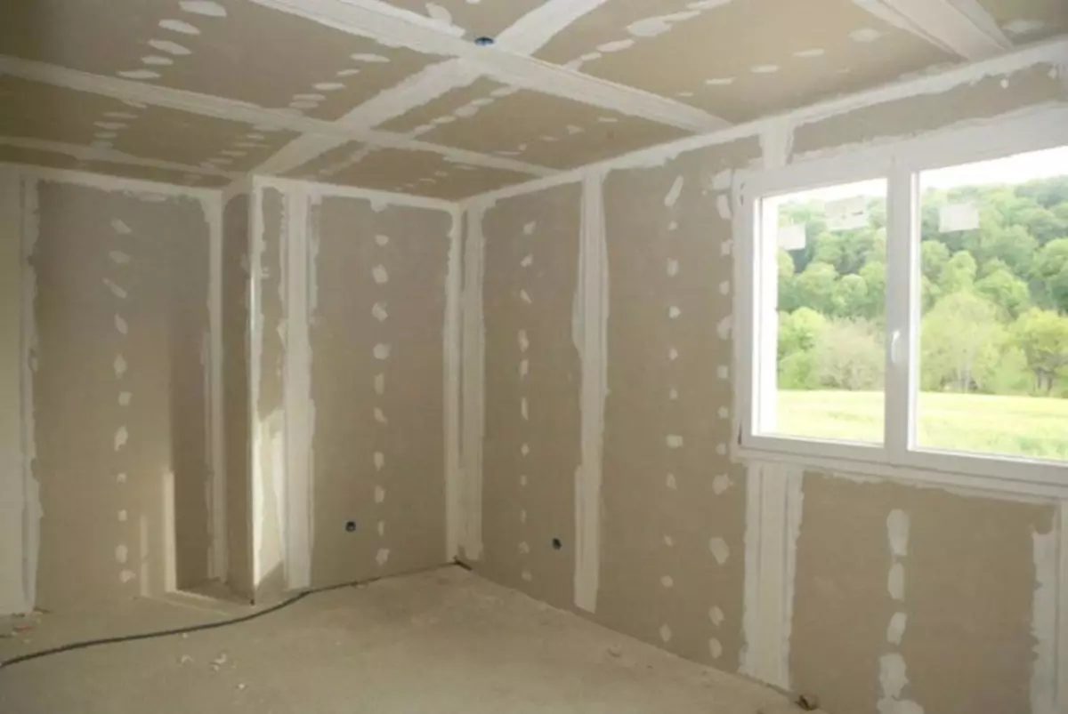 Why do you need a putty plasterboard under the wallpaper: 7 reasons