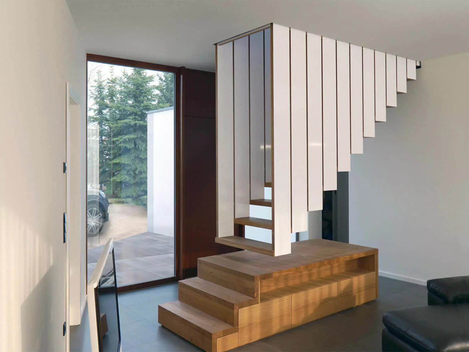 راه پله در طبقه دوم در یک خانه خصوصی: چه چیزی را انتخاب کنید؟