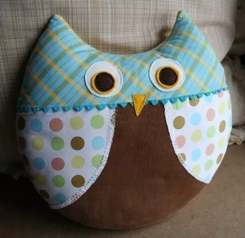 Pillow Owl mei syn eigen hannen (2 Master Class)