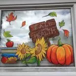 秋の窓を飾る方法それを自分でやる？