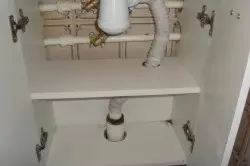 Montaža umivaonika sa stolom
