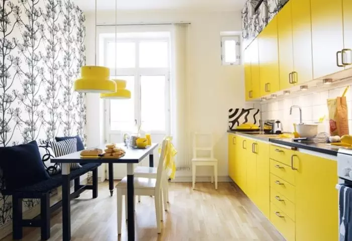 Como você pode ficar lindamente papel de parede em sua cozinha