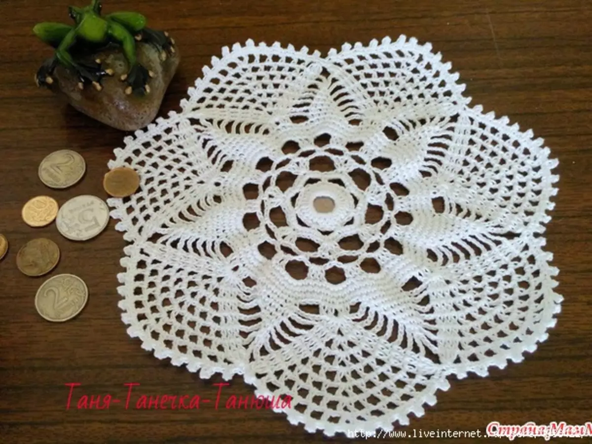 Crochet napkins for beginners with video and photos