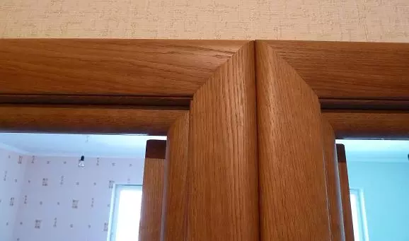 Installation af platforme af interroom døre med egne hænder: fastgørelse (video)