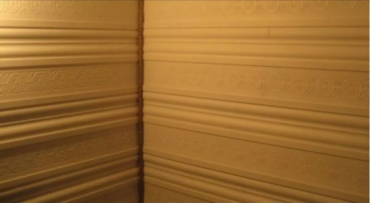 Allt om väggarna i väggarna med trä: paneler, clapboard