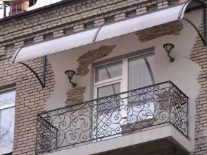 Sazkirina Visor li jor Loggia û Balcony