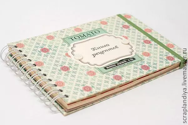 Kulinārijas grāmata ar savām rokām: scrapbooking idejas ar veidnēm