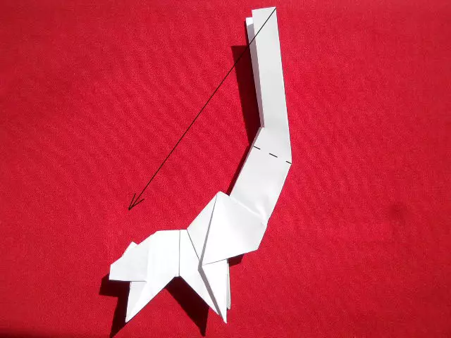 Paper serfa amin'ny tanany manokana: vokatra Origami