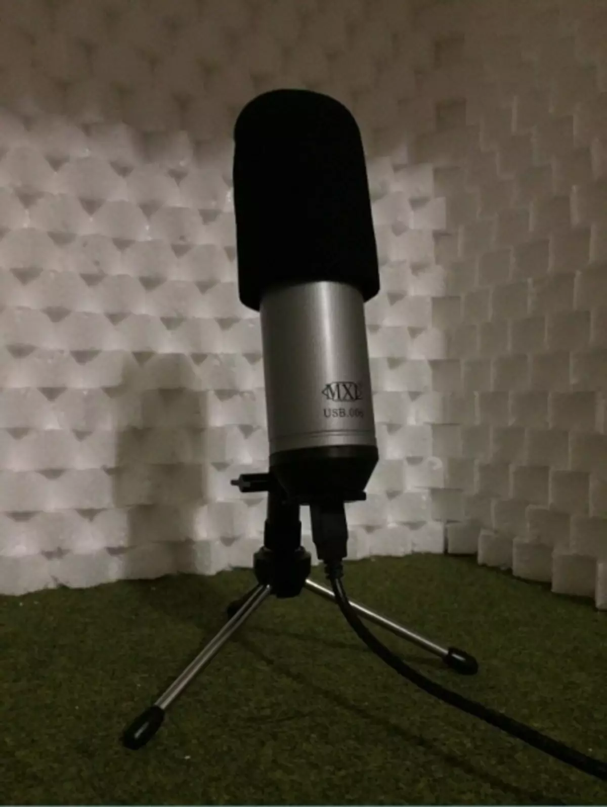 Écran acoustique fait maison pour microphone