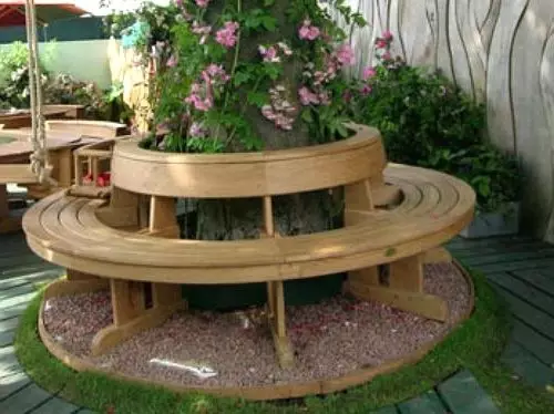 Panchina in giardino presso il cottage: idee di design (30 foto)