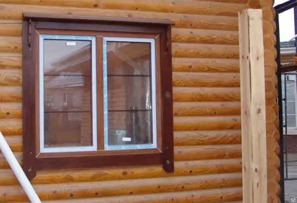 Window platbands for a wooden house (and not only)