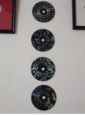 Para os amantes da música: artesanato de discos de CD para casa e para dar com suas próprias mãos (65 fotos)