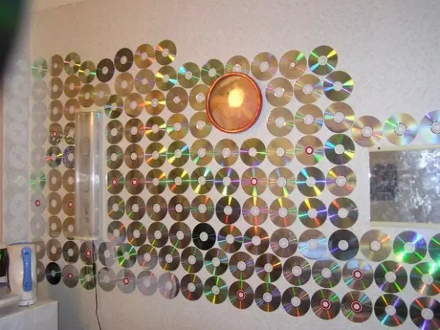 Para os amantes da música: artesanía de discos de CD para casa e por dar as súas propias mans (65 fotos)