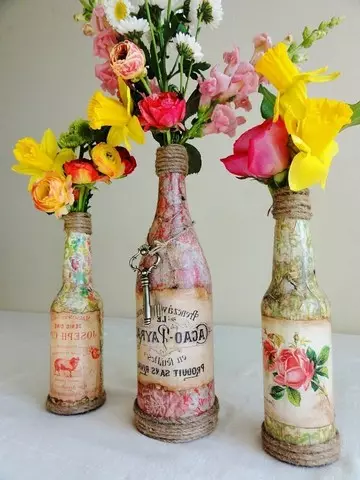 Vas dari botol kaca dengan tangan mereka sendiri: Masterclass + 24 Foto