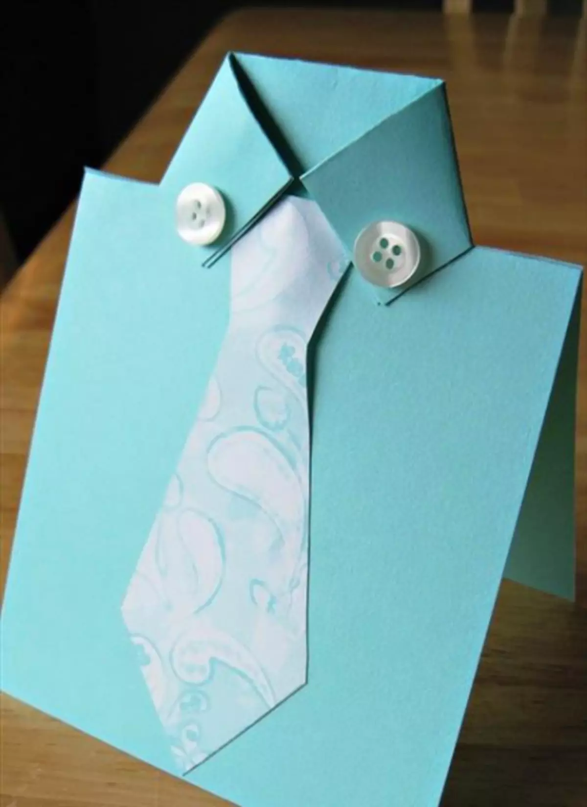 Подарок папе красивый. Открытка рубашка с галстуком. Подарок папе на 23 февраля своими руками. Открытка в виде рубашки с галстуком своими. Открытка папе.
