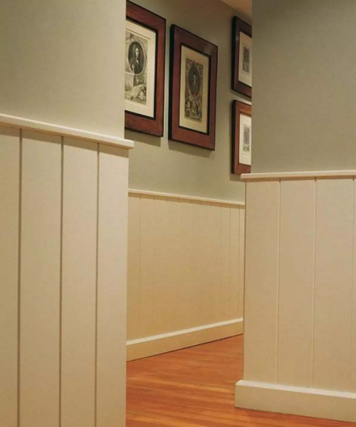 Paneles de pared para el corredor - ¡Interiores con estilo para cualquier presupuesto!