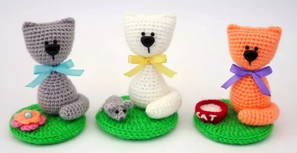 Amigurum Hook: Els esquemes són pas a pas per a principiants amb fotos i vídeos