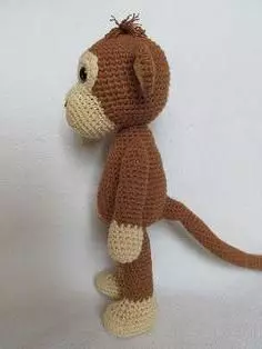 Monkey Amigurumi: Master Class-en eskema argazkiekin eta bideoekin