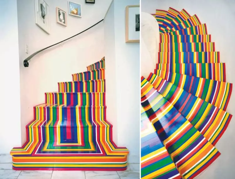 Decorative painting of the stairs in several colors