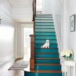 How to paint a wooden staircase: the choice of paintwork and staining technology