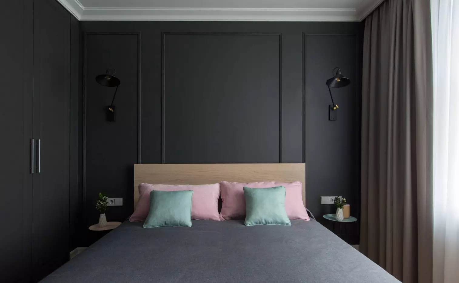 Chambre en couleur noire: tout