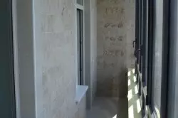 Балконът завърши със собствените си ръце: стъпка по стъпка инструкции (снимка и видео)