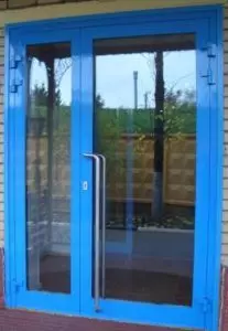 Kako prilagoditi aluminijasta vrata